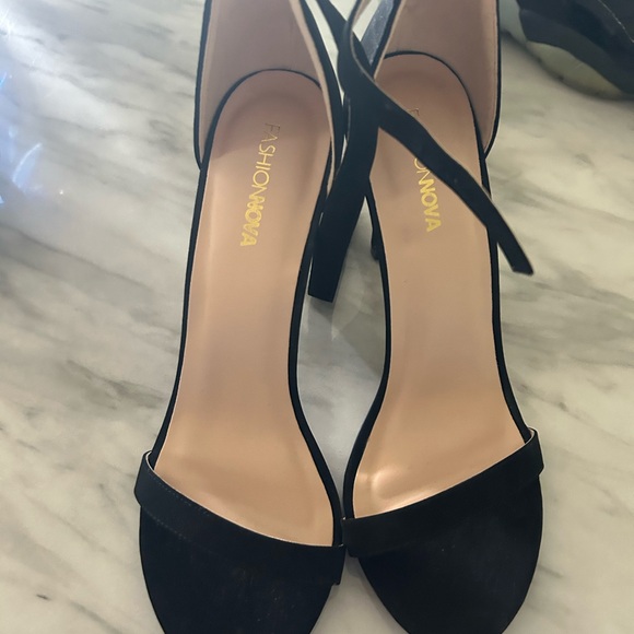 Fashion Nova Shoes - Fashion Nova Black Elegant Heels with Open Toe